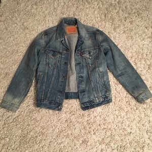 Levi’s distressed jean jacket
